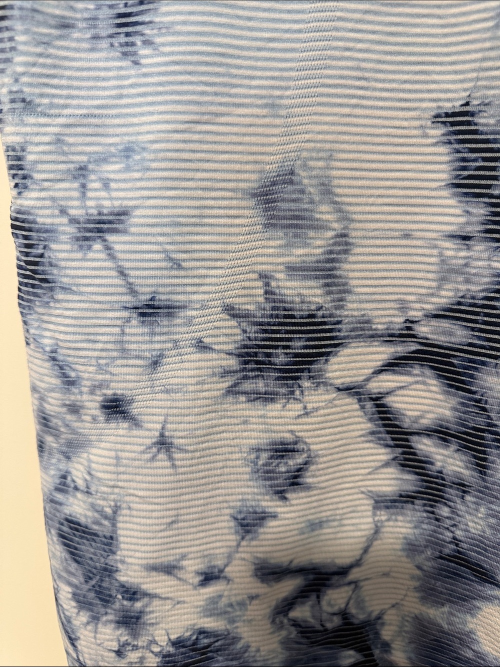 Lululemon Women’s Short Sleeve Tie-Dye Active Tee - Light Blue - Picture 12 of 15